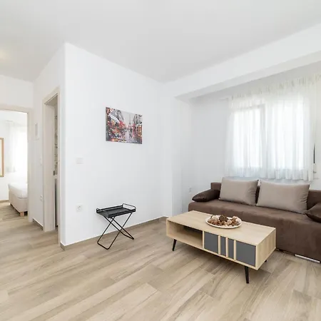 Almond Residential Complex * Orfánion