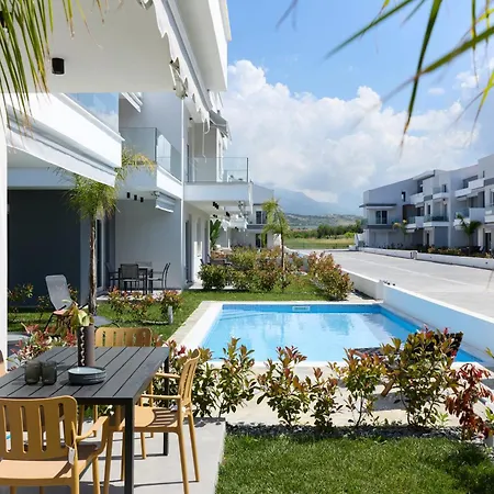 דירה Almond Residential Complex